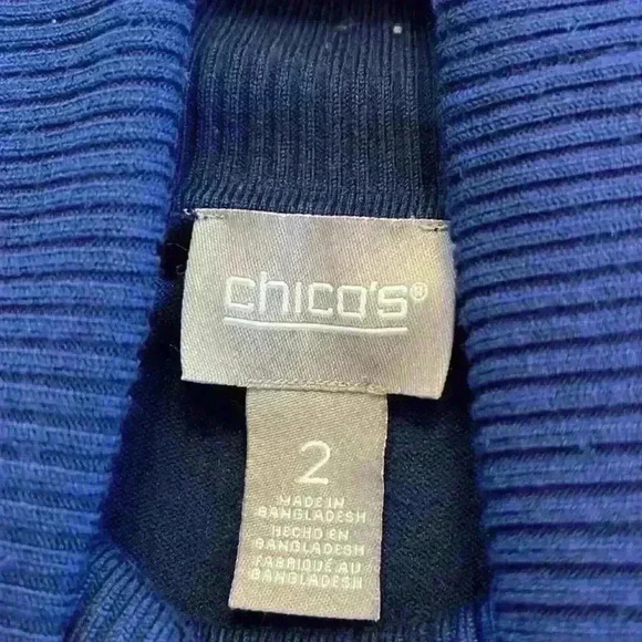 Chico’s Navy Turtleneck Sweater Rayon/Nylon Women’s Size 2 (US L/12). - Picture 3 of 6